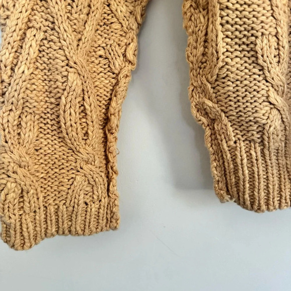Free People Isla Cable knit Sweater in camel  Size: Small New With Tags - Picture 4 of 7